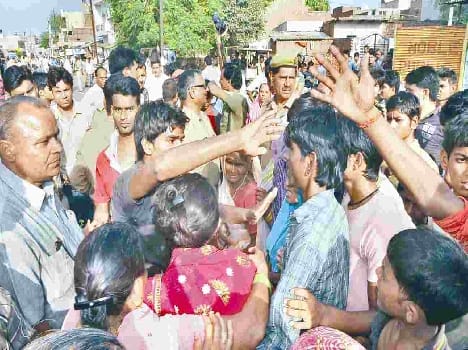 protest after dead of two brother